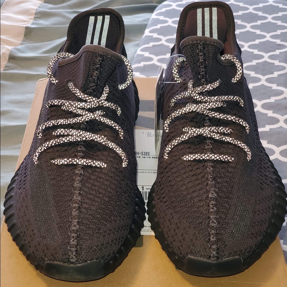 Yeezy Boost 350 v2 Black Non-reflective